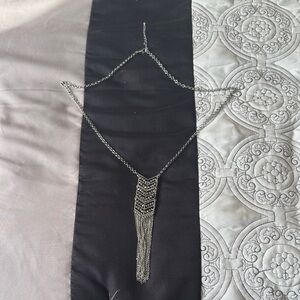 Elegant Silver Necklace with Fringe Detailing